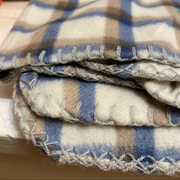 NWOT Soft Plaid Pet Blanket in Blue, Brown, and Ivory - Picture 2 of 5